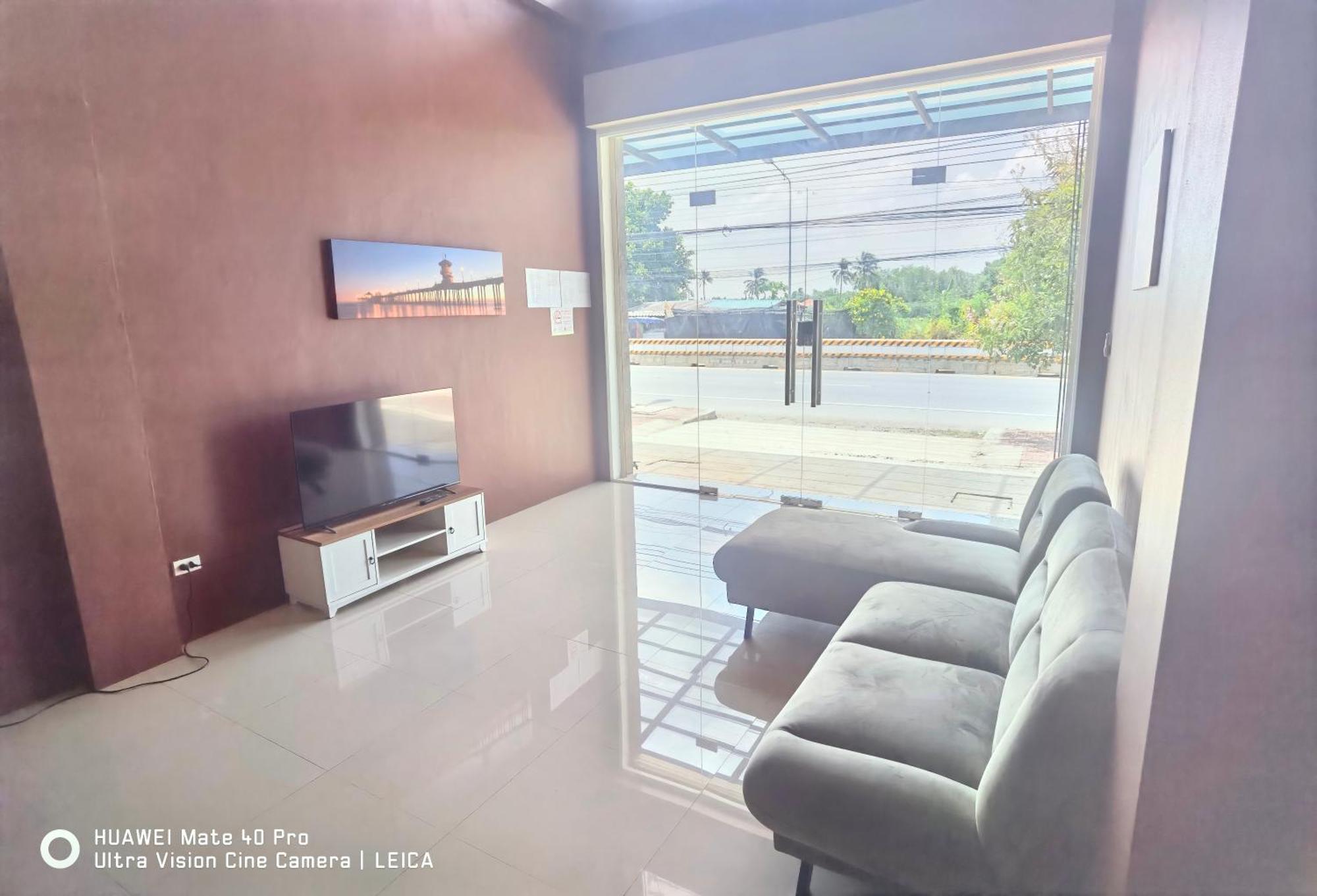 115 Townhouse Hotell Ban Khlong Krang Eksteriør bilde