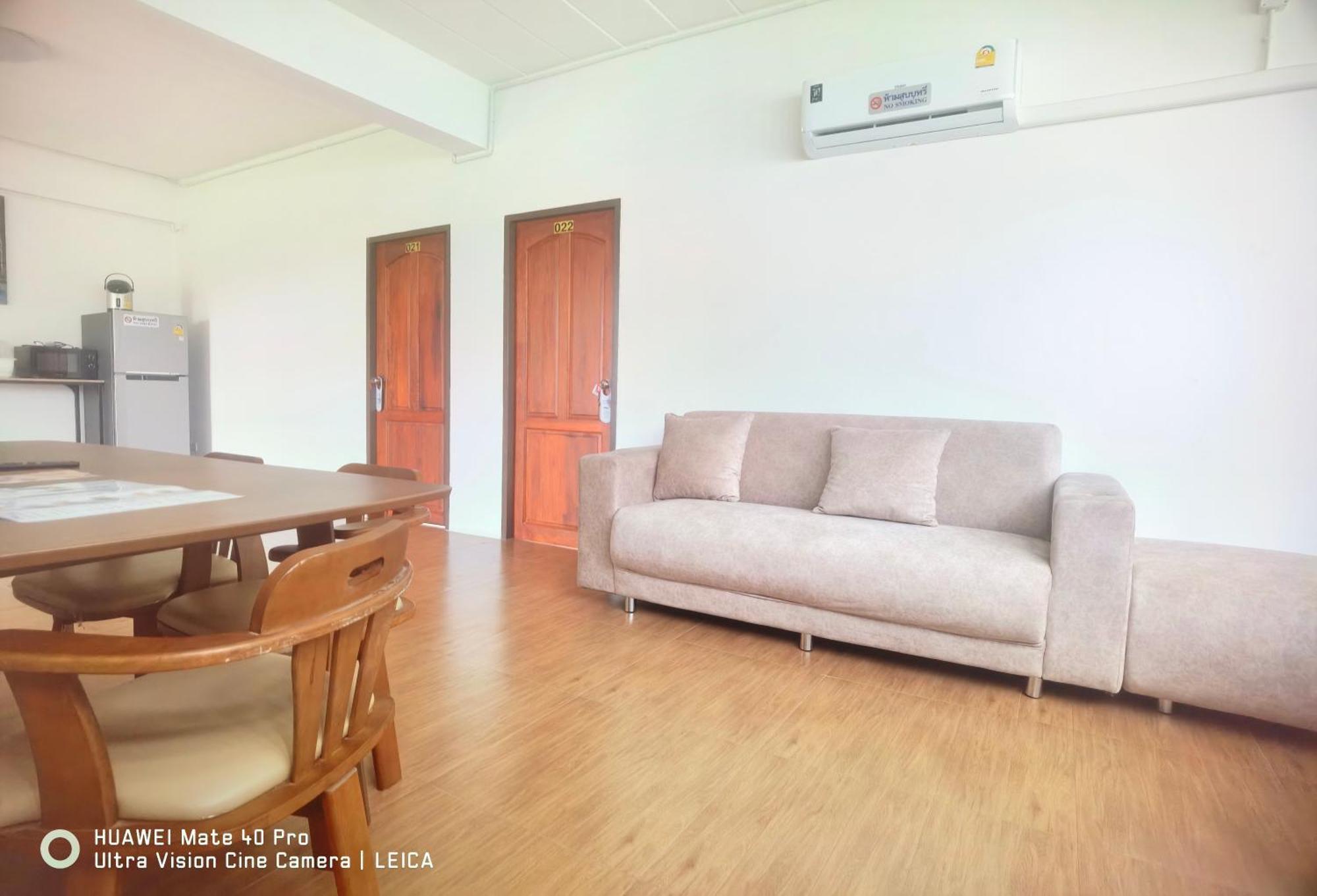 115 Townhouse Hotell Ban Khlong Krang Eksteriør bilde